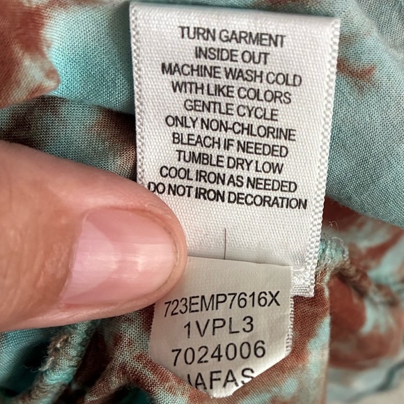 Live and Let Live Bohemian Women's Green Tie Dye 
 Blouse Sleeveless Top MP - Picture 10 of 10